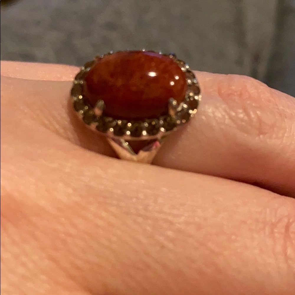 Ring - Picture 3 of 5